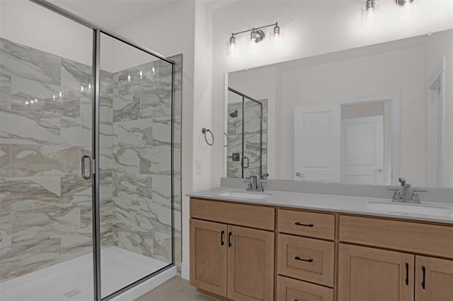 Building Photo - 2549 Huxley Mews