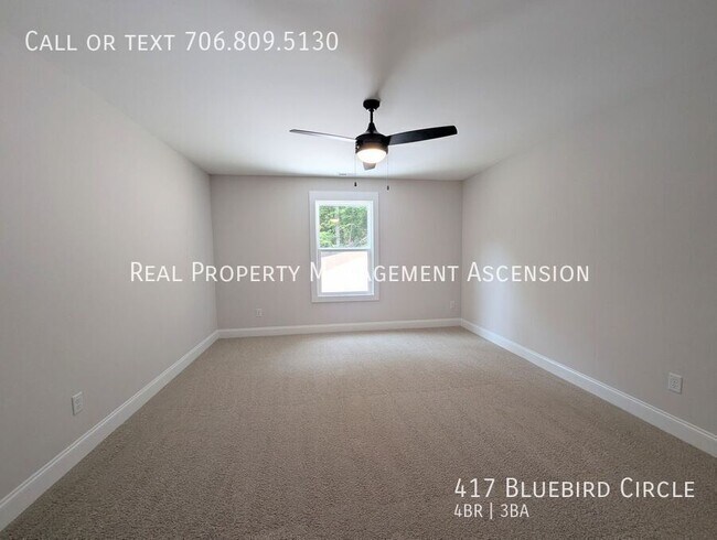 Building Photo - 417 Blue Bird Cir