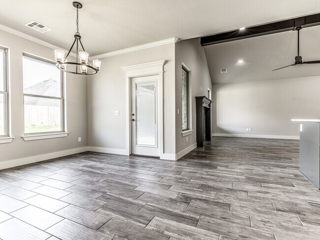 Building Photo - 14517 Chambord Dr