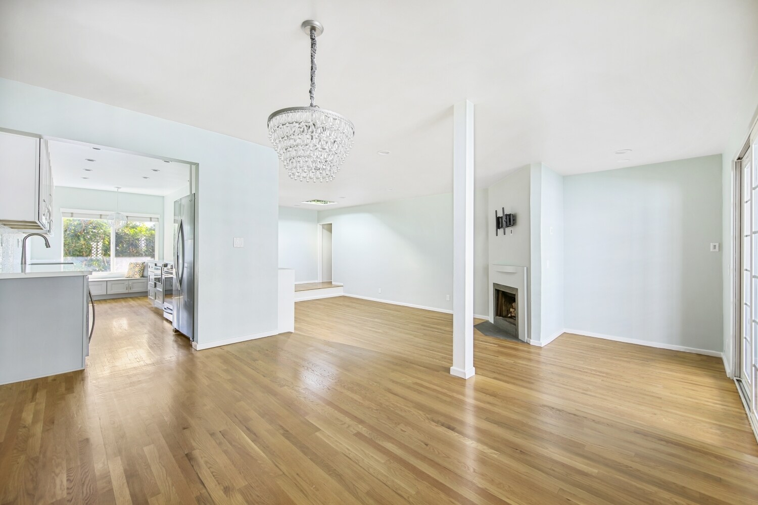 Building Photo - 1020 19th St