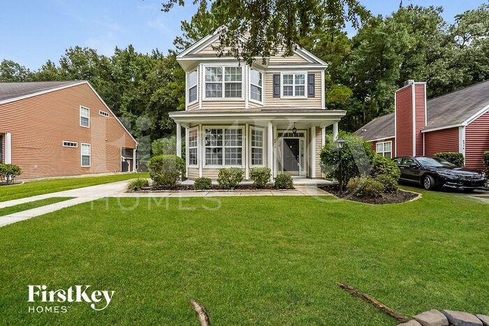 Primary Photo - 8978 N Red Maple Cir