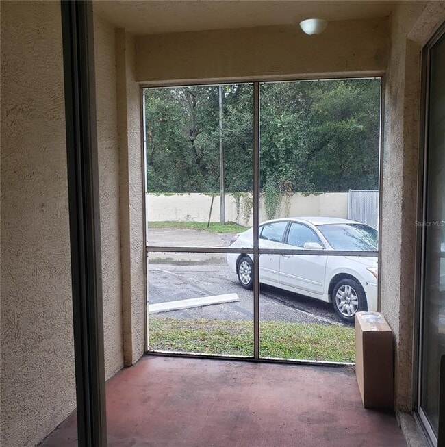 Building Photo - 5016 Sunridge Palms Dr