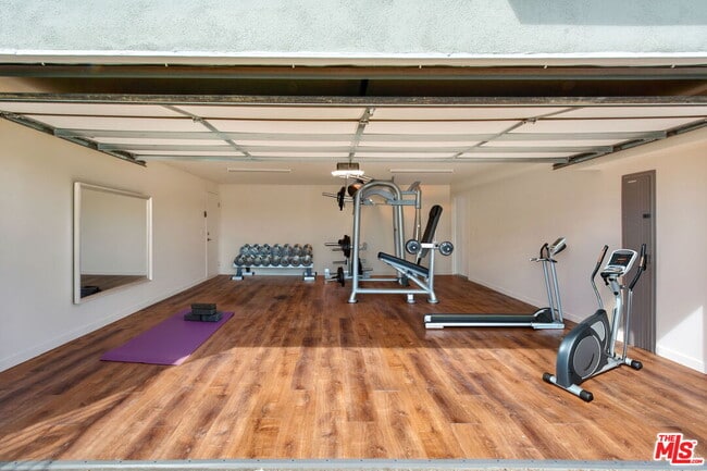 Building Photo - 4151 Don Mariano Dr