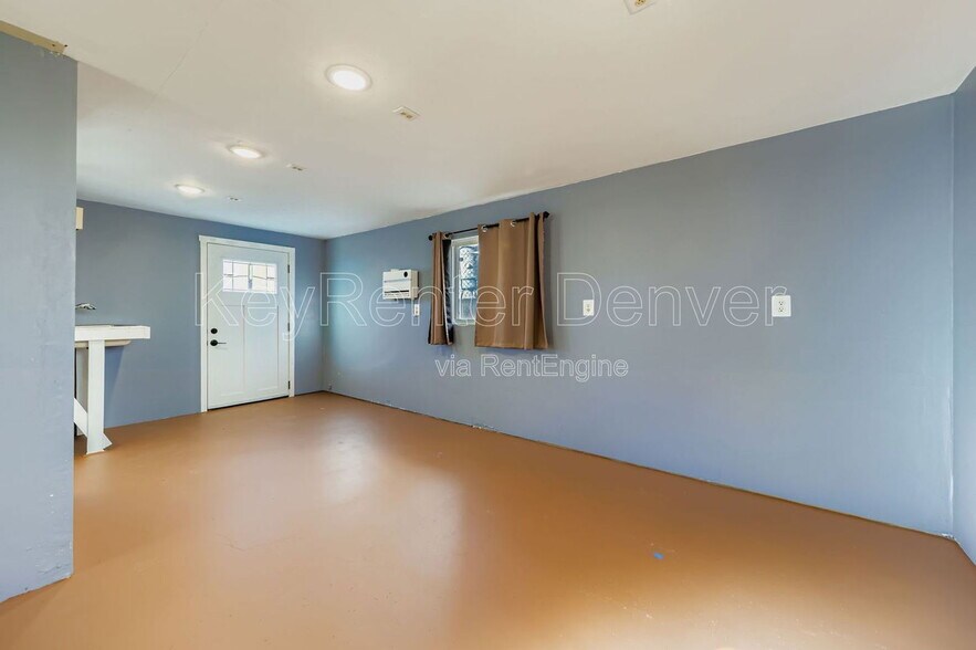 Building Photo - 8185 W 54th Pl