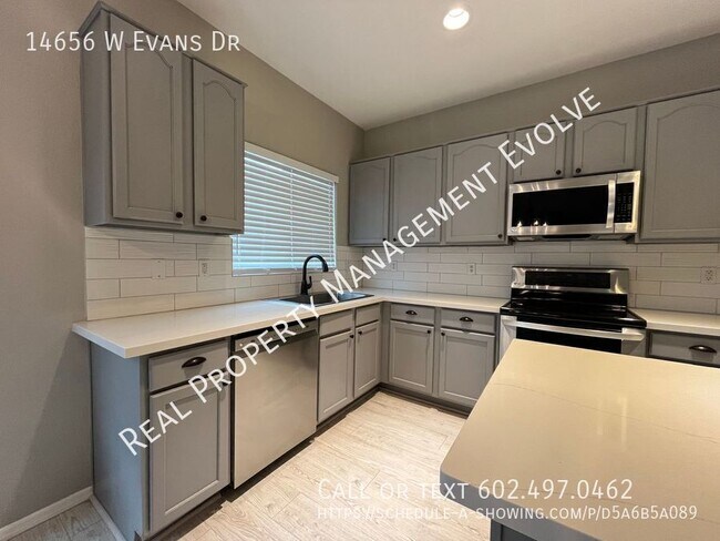 Building Photo - 14656 W Evans Dr
