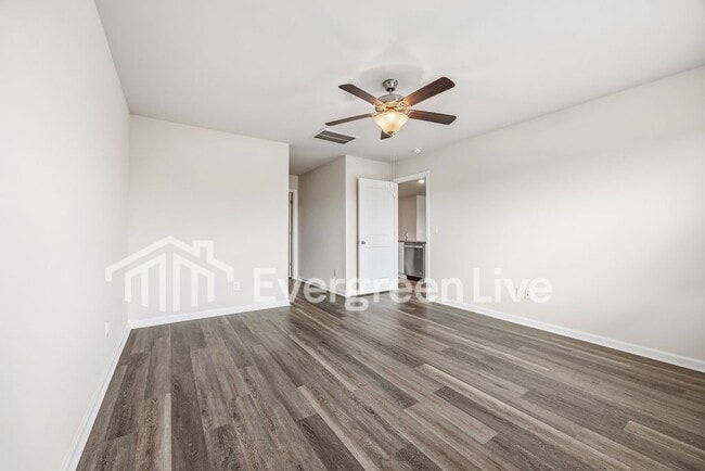 Building Photo - Coming Soon!