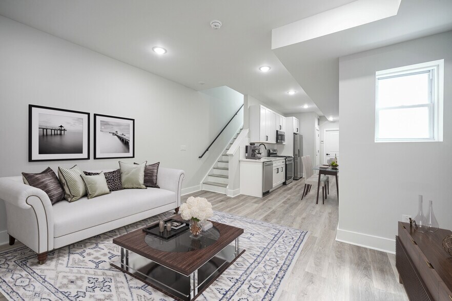 Digitally staged image - 2117 S 4th St