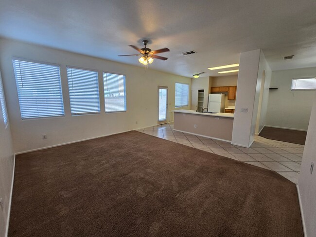 Building Photo - Spacious Two-Story Home in a Cul-de-Sac Location