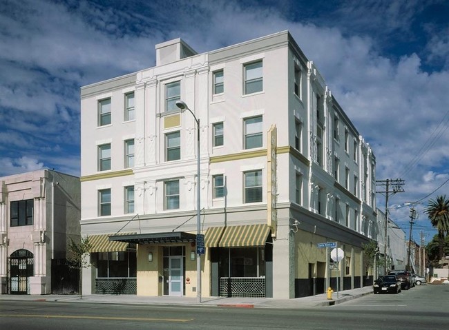 Apartments Santa Monica Blvd