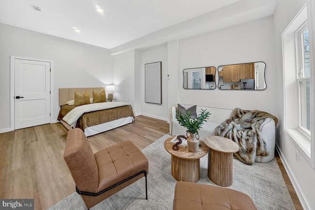 Building Photo - 709 Massachusetts Ave NE