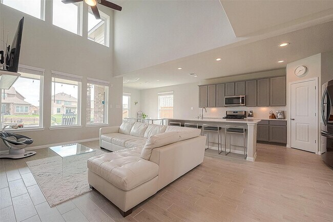 Building Photo - 3706 Savio River Ct