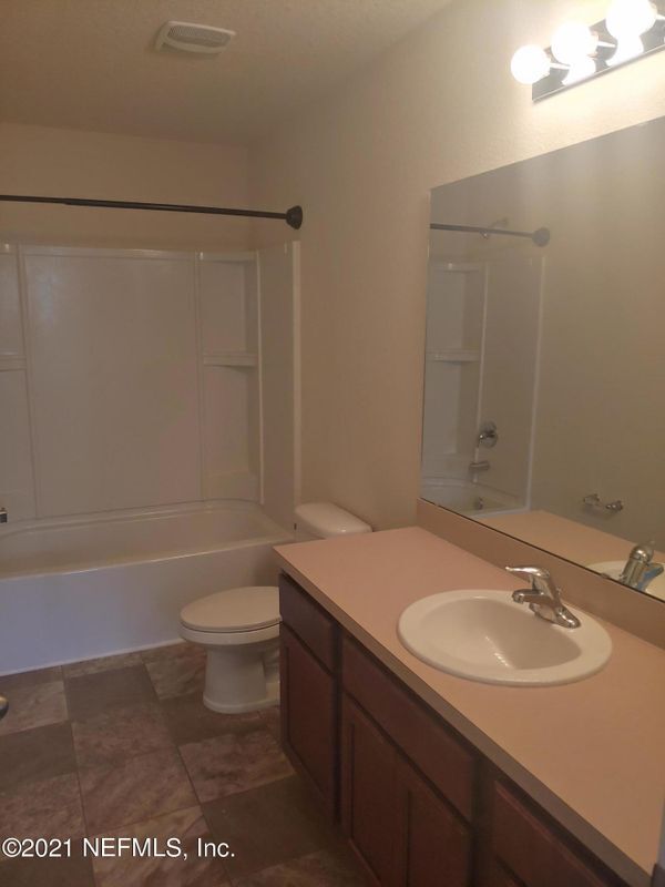 Building Photo - 340 Servia Dr