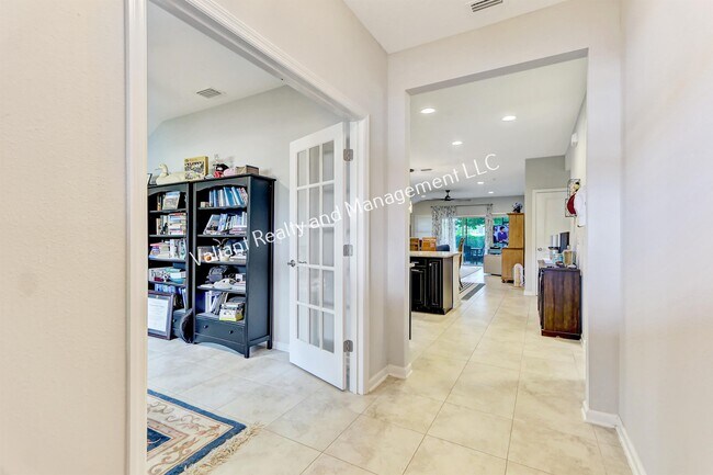 Building Photo - 14825 Rain Lily St