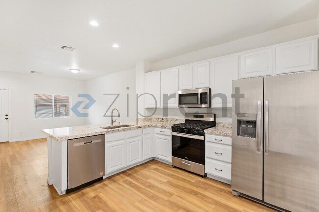 Building Photo - 3444 N Bearpin Gap Ln