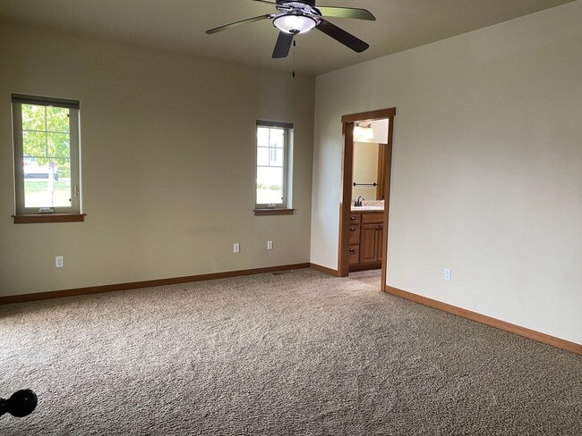 Building Photo - 3-bedroom, 1.75 Bath Home in the Village