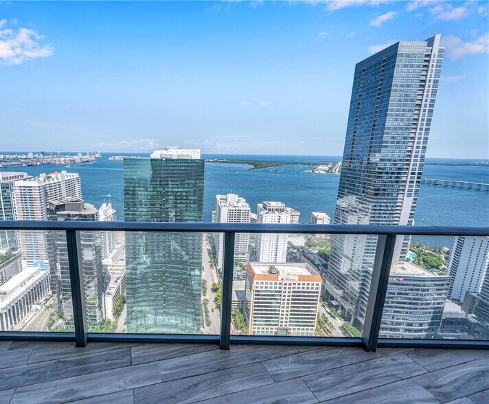 Building Photo - 1300 S Miami Ave