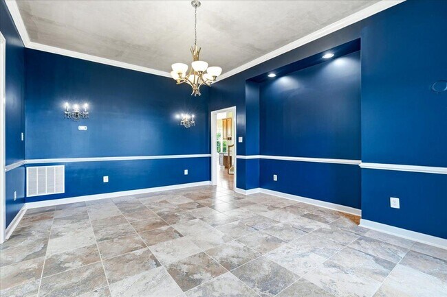 Building Photo - 6110 Holter Rd