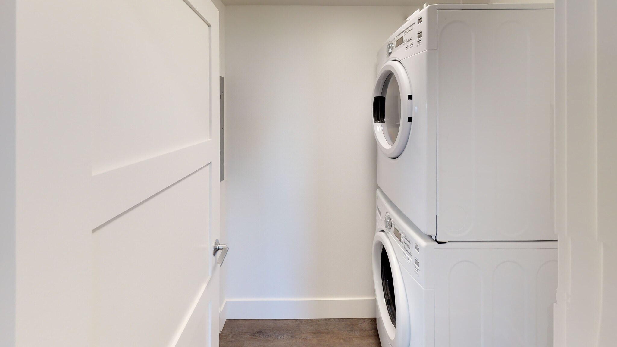 laundry - 124 N 29th St