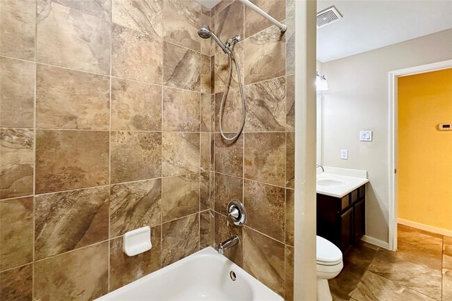 Building Photo - 24535 Sawgrass Meadow Ln