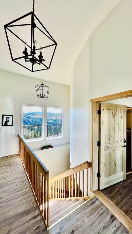 Building Photo - 60 Log Cabin Ln