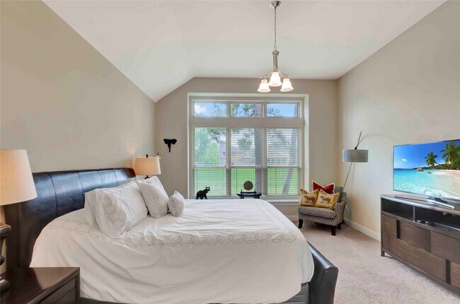 Building Photo - 39 East Wading Pond Circle