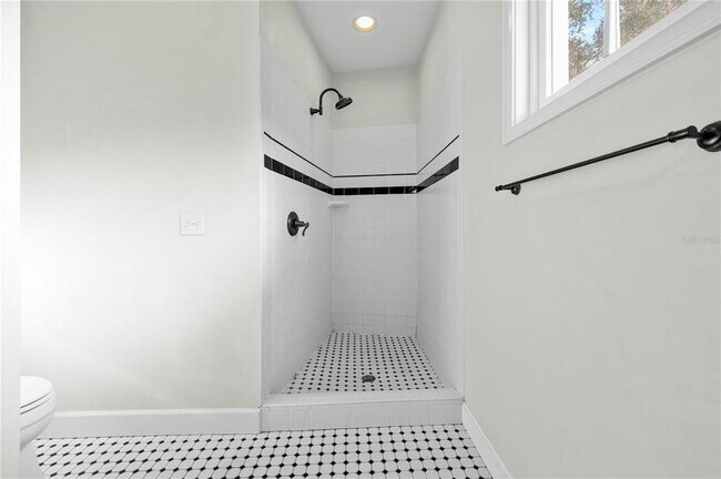 Building Photo - 5214 SW 91st Way