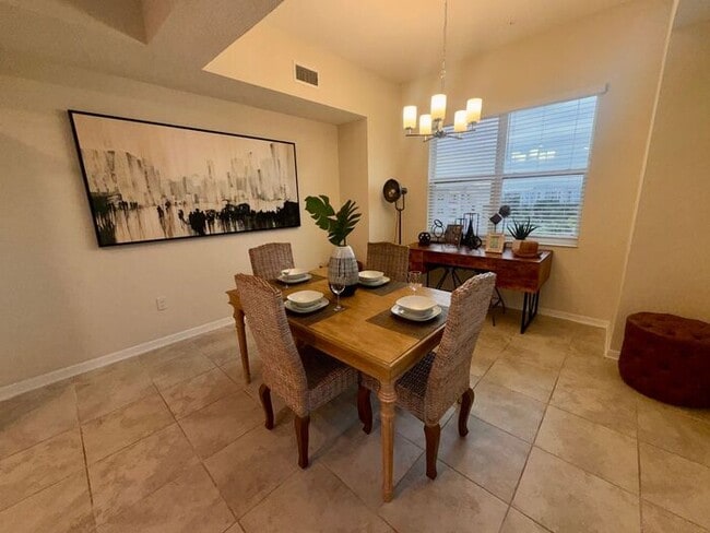 Building Photo - Fully Furnished 2/2 Luxury Storey Lake Condo near Disney with a Stunning Balcony Viiew!