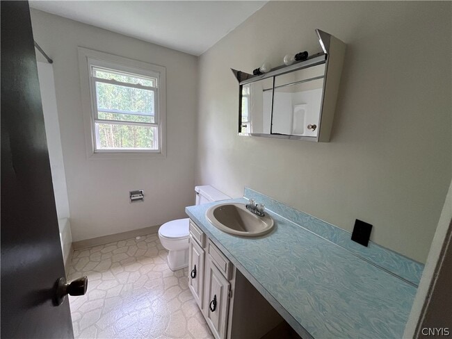 Building Photo - 645 Sunflower Dr