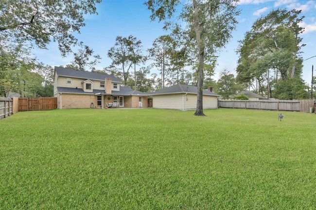 Building Photo - 223 Birchwood Dr