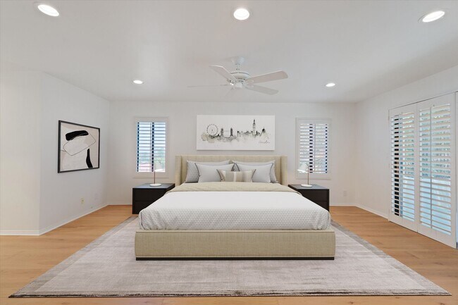 Building Photo - Renovated Single Family Home in Prime Wood...