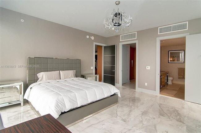 Building Photo - 9705 Collins Ave