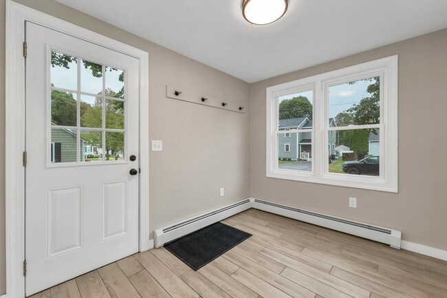 Building Photo - 283 Decatur Rd