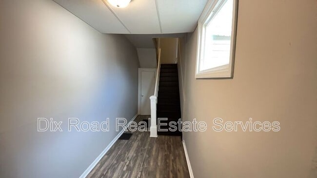 Building Photo - 333 Arlington Ave