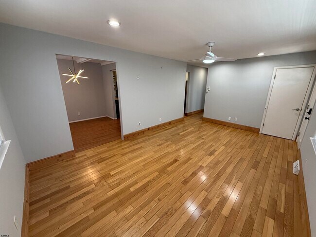 Building Photo - 230 Bethel Rd