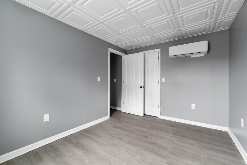 Building Photo - 404 High St