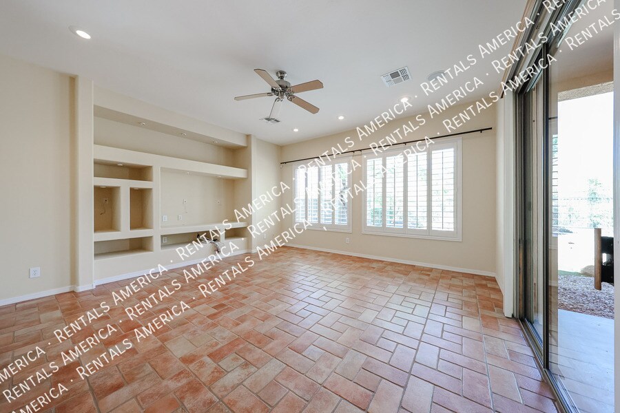 Building Photo - 2348 W River Rock Ct