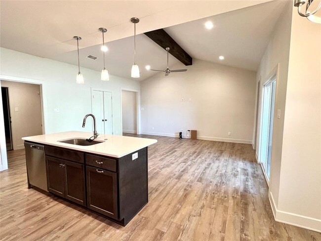 Building Photo - 3704 Kala Dr