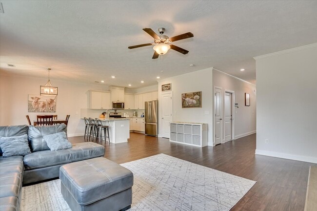 Building Photo - 153 Brighton Landing Dr