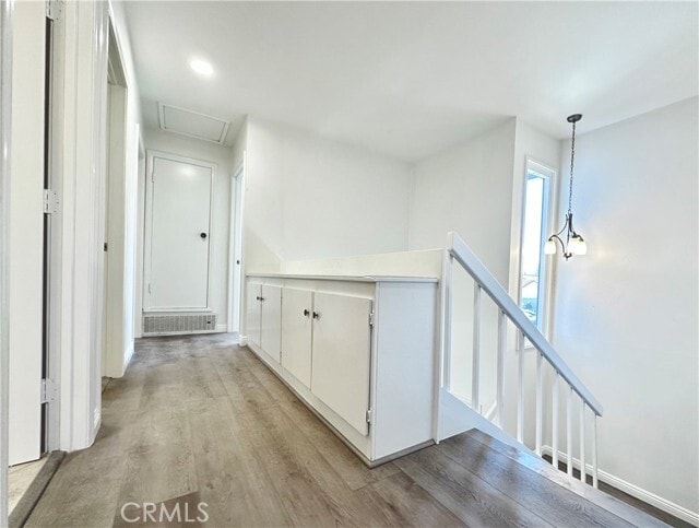 Building Photo - 54 Gillman St