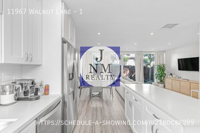 Building Photo - Newly remodeled modern 2 Bed + 1.5 Bath tw...