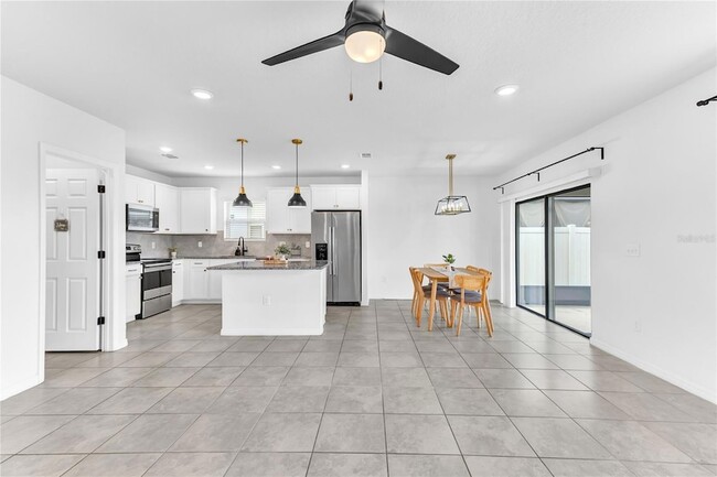 Building Photo - 747 Citrus Isle Dr