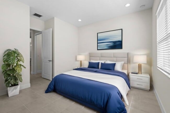 Building Photo - 14184 Lacebark Ln