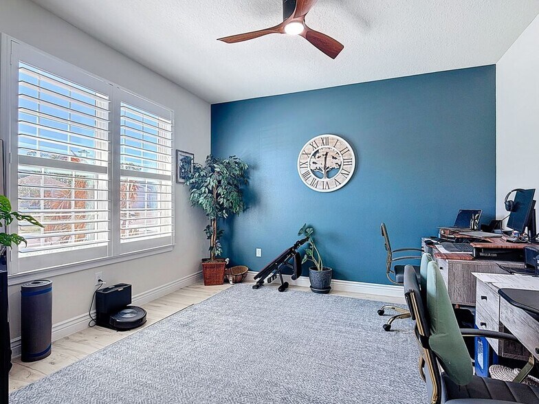 Building Photo - 6485 Shimmering Shrs Ln