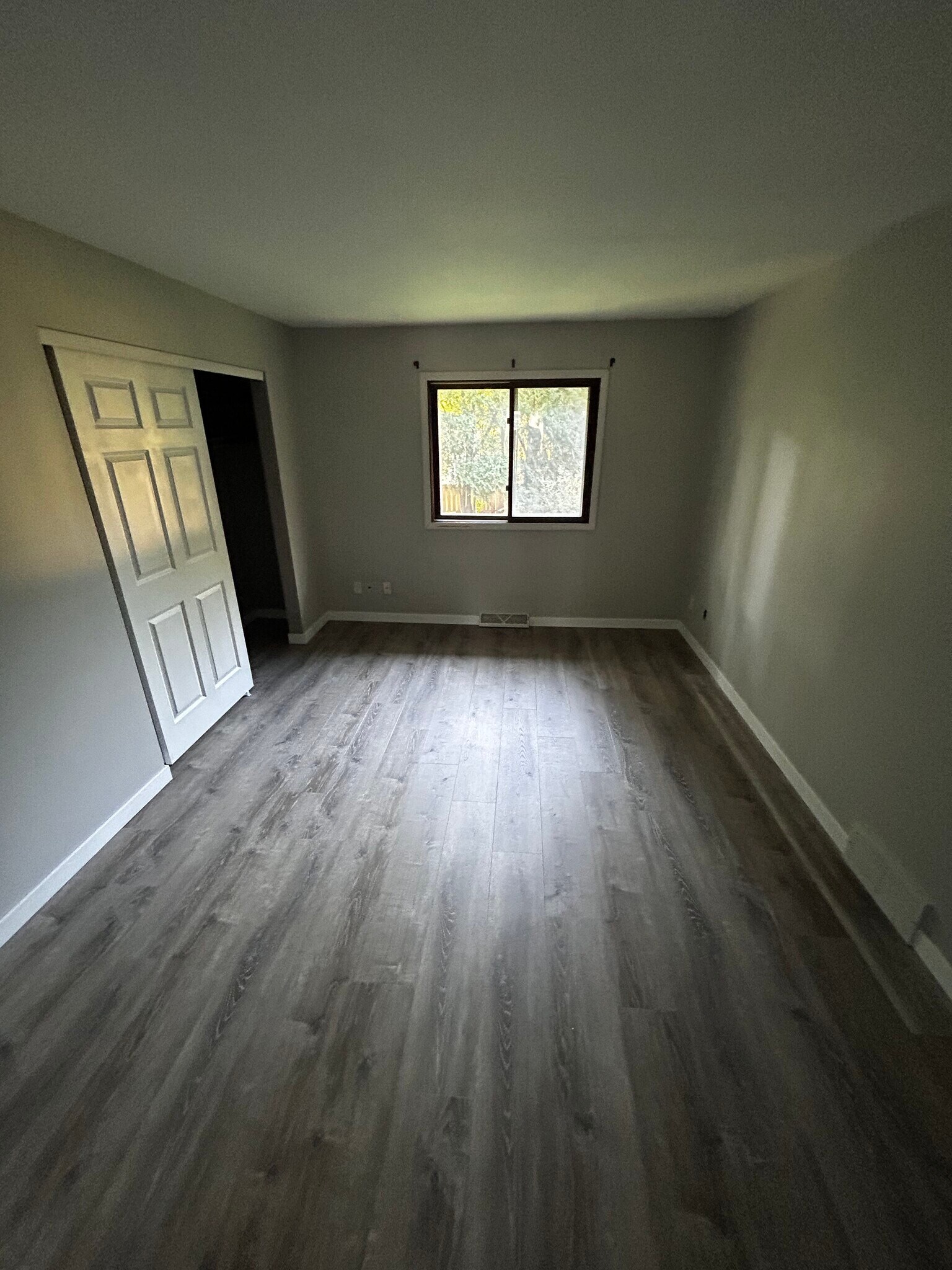 Building Photo - 3717 Sunbrook Rd