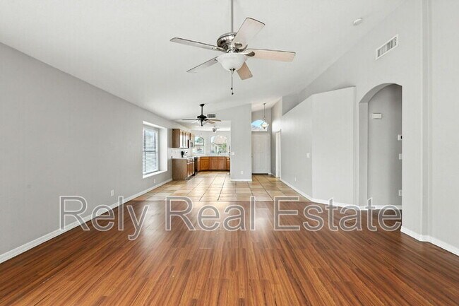 Building Photo - 12568 W Almeria Rd