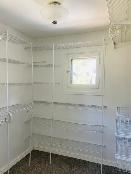 Walk in closet - 5120 W Courtland Ave
