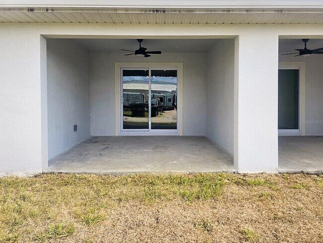 Building Photo - 11154 Pendleton Ave