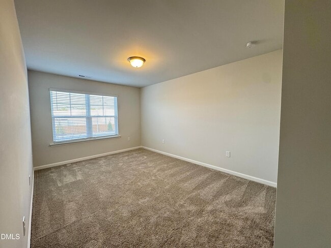 Building Photo - 443 Parker Sta Ave