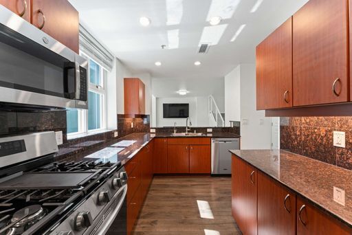 Building Photo - San Diego- Downtown- La Vita – Little Italy Condo- Split Level Style New Year Move In Special