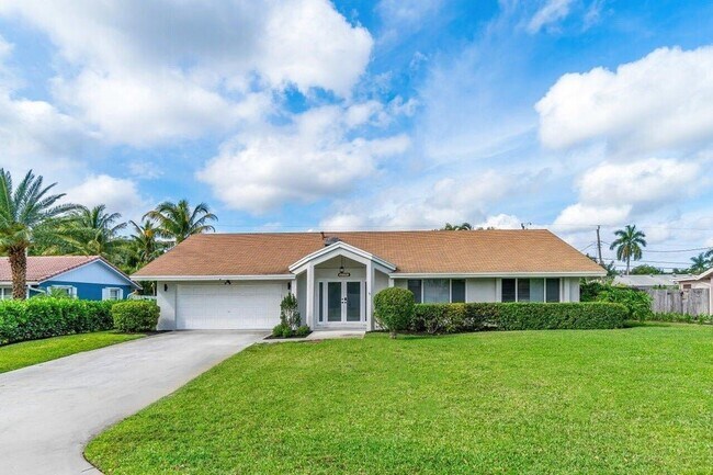 Building Photo - 4593 Ellwood Dr